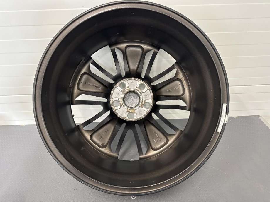 Felg aluminium til Toyota RAV4 2019-->> (Type V)  (19X7|5J ET40|)