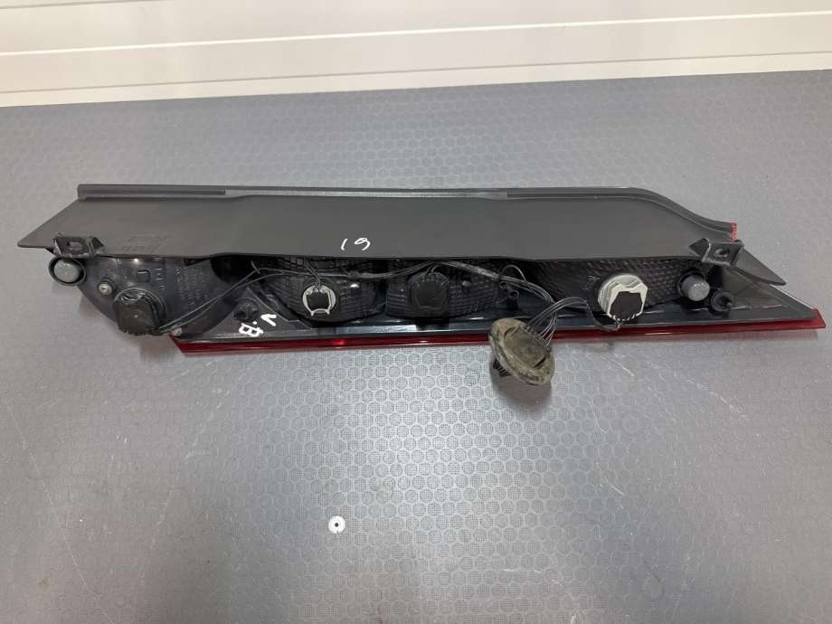 Baklykt venstre til Ford Transit Connect 2018-->> Type II, Fase 2  (DT11-13405 AC|)