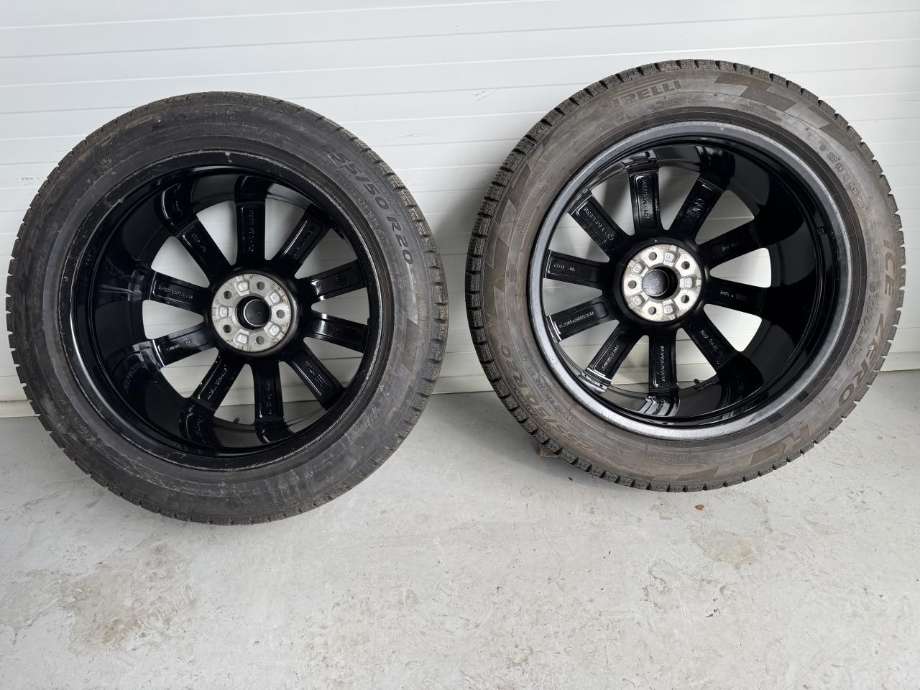 Hjulsett aluminium vinter til Audi e-tron 2018-->> (255/50/20 109H|9|0JX20 ET38|4KE071490A)