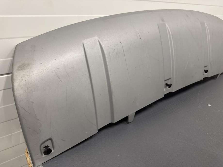 Spoiler foran til Land Rover Discovery 2017-->> (Type V)  (H23217F011|)
