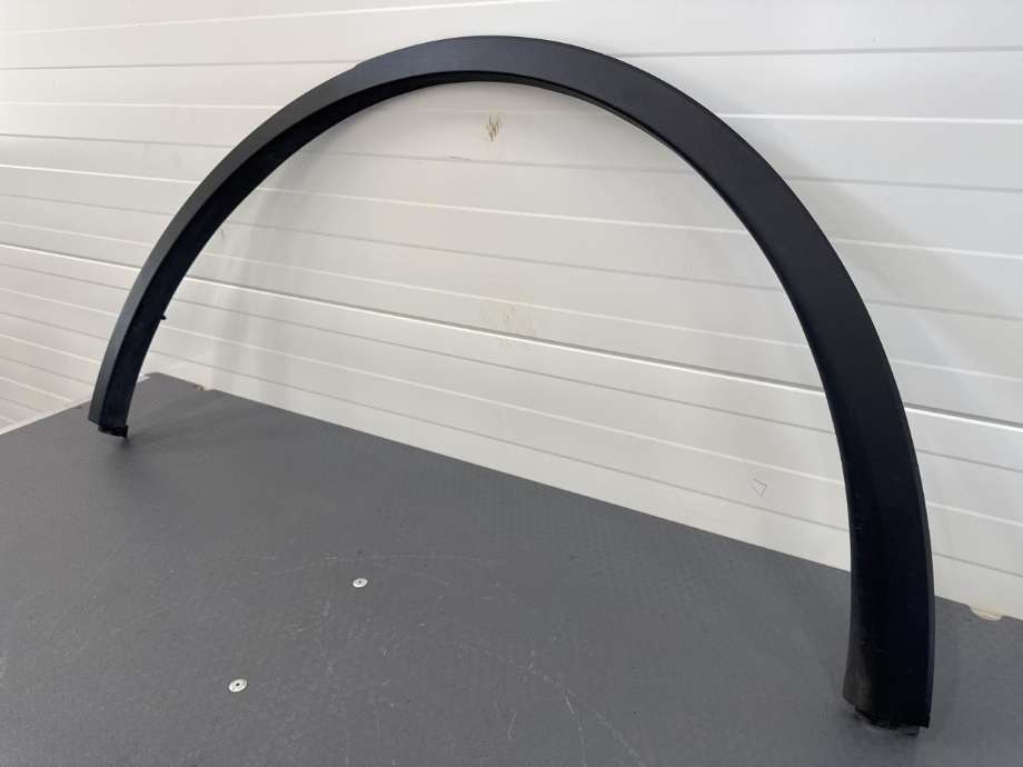 Hjulbuelist venstre bak til Tesla Model Y 2021-2024 (Type I)  (1658693-00-A|)