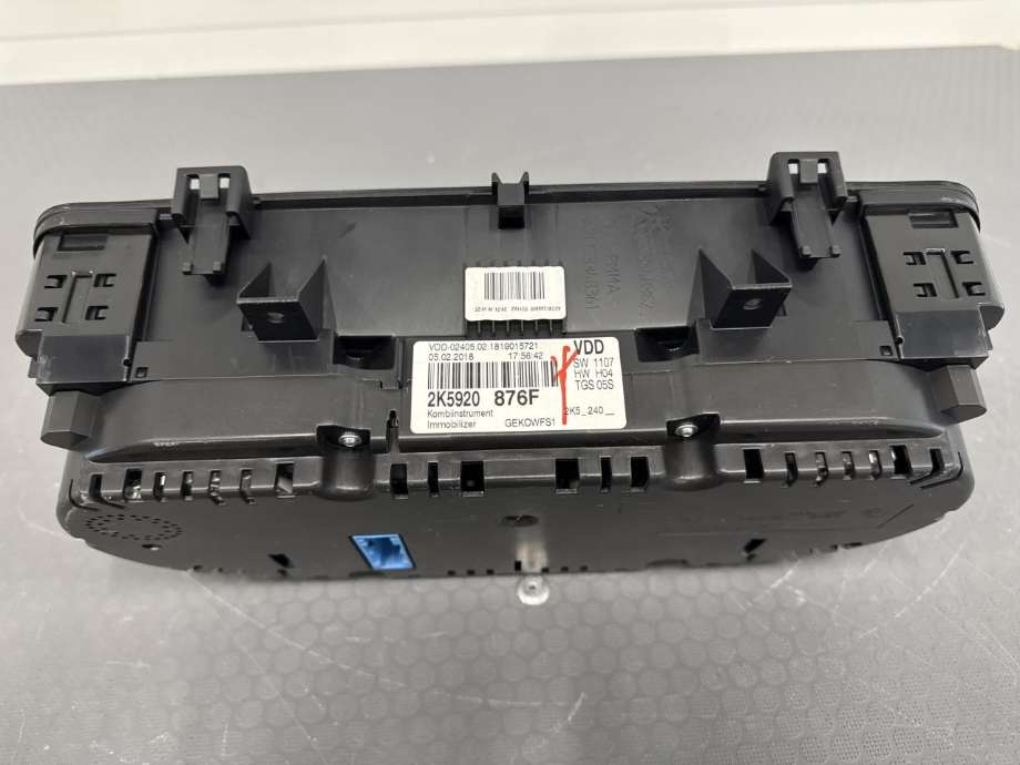 Instrumentpanel til VW Caddy 2015-2020 (Type III, Fase 3) (2K5920876F|)