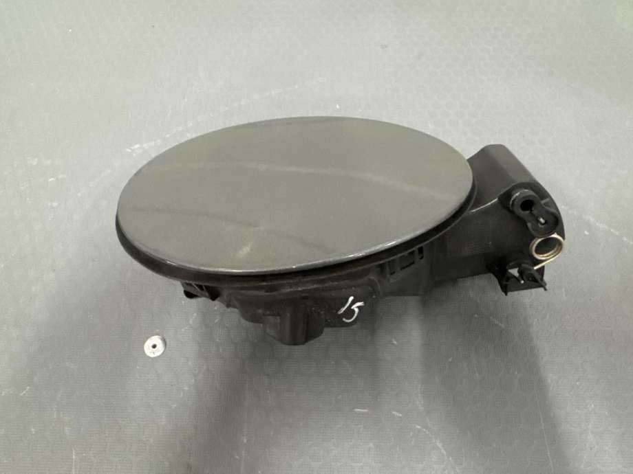Tanklokk til Land Rover Discovery 2017-->> (Type V)  (HY3227936|)