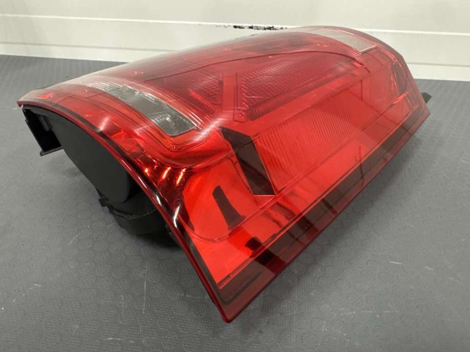 Baklykt høyre til VW Transporter / Caravelle 2015-2019 (T6) (T6) (7E0 945 096 AD|)
