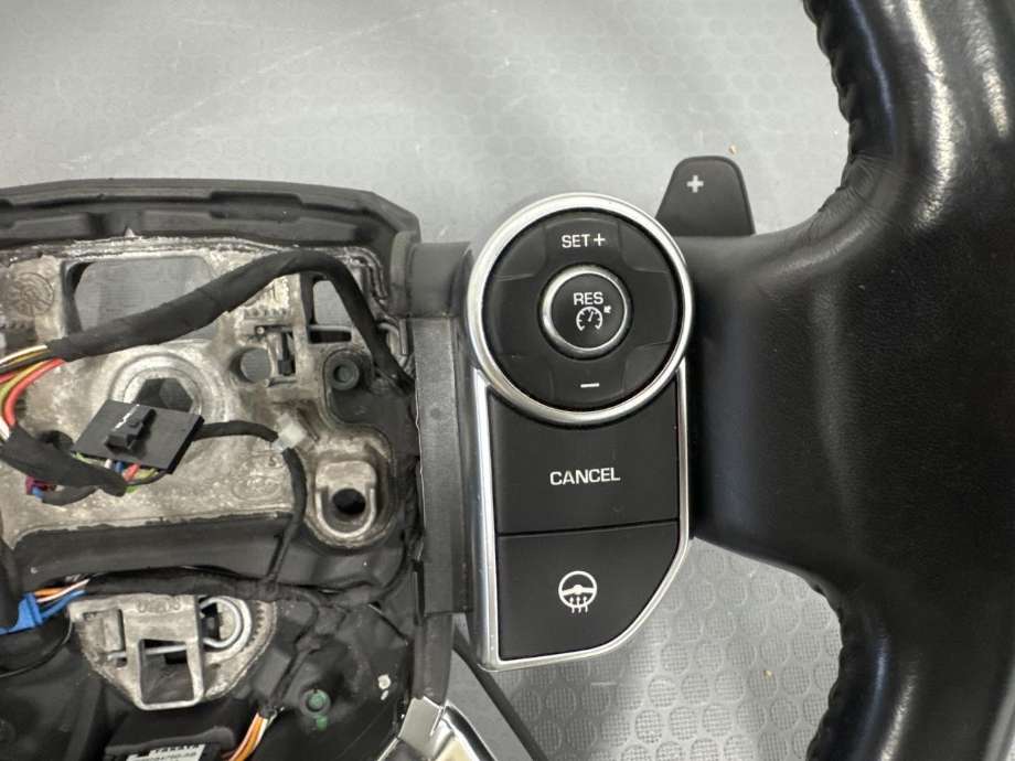 Ratt til Land Rover Discovery 2017-->> (Type V)  (LR035880|CPLA3L598BG8PVJ|)