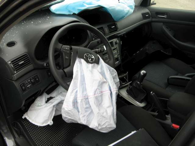 Toyota Avensis 2003-2008 (Type II) , Motorkode: , Girkassekode: 