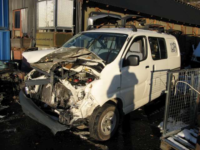 Toyota Hiace 2001-2006 (Fase 2) , Motorkode: , Girkassekode: