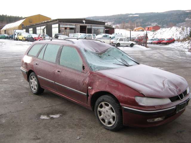 Peugeot 406 1999-2004 (Fase 2) , Motorkode: , Girkassekode: 