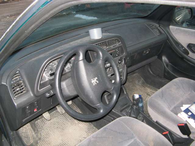 Peugeot 306 1997-2002 (Fase 2) , Motorkode: , Girkassekode: 