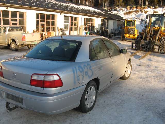 Opel Omega B 2000-2004 , Motorkode: , Girkassekode: 