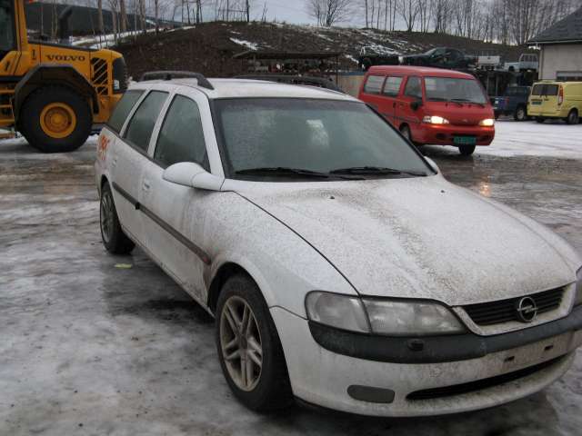 Opel Vectra B 1996-2001 , Motorkode: , Girkassekode: 