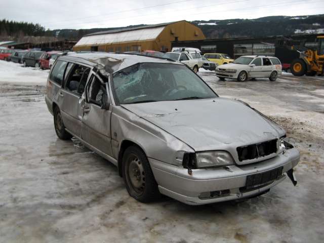 Volvo V70 (S70/XC70) 1997-2000 (Type I) , Motorkode: , Girkassekode: 