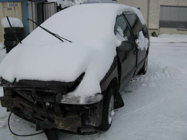 Chrysler Voyager 1996-2001 (Type III) , Motorkode: , Girkassekode: 