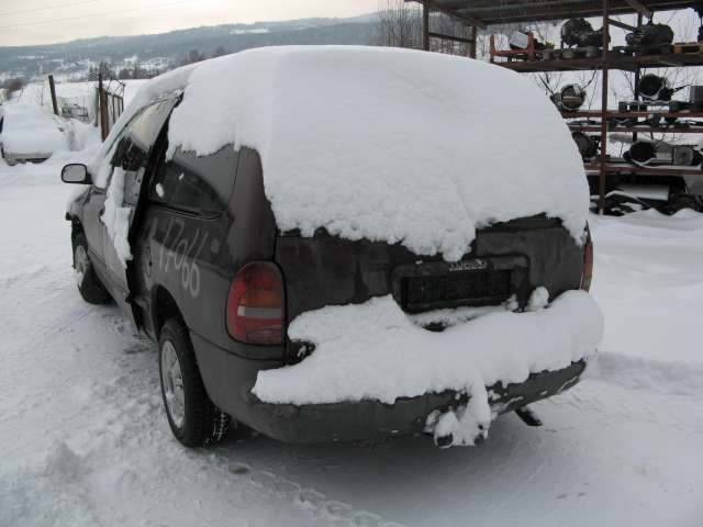 Chrysler Voyager 1996-2001 (Type III) , Motorkode: , Girkassekode: 