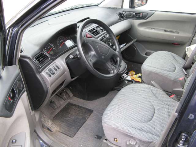 Mitsubishi Space Wagon 2000-2004 , Motorkode: , Girkassekode: 