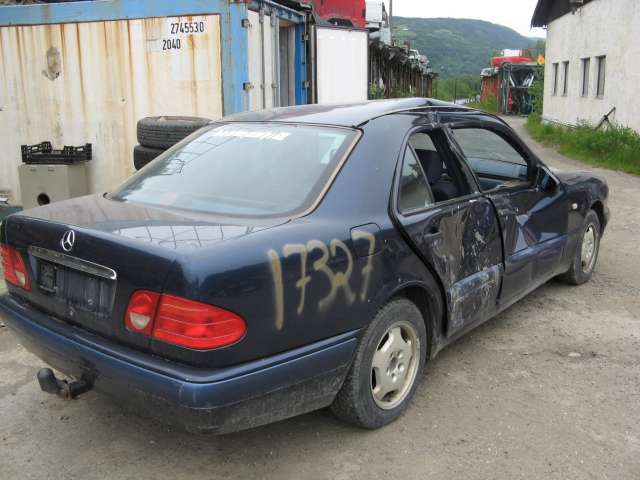 Mercedes E-Klasse 1995-2000 (Fase 1) (W210) (W210), Motorkode: , Girkassekode: 