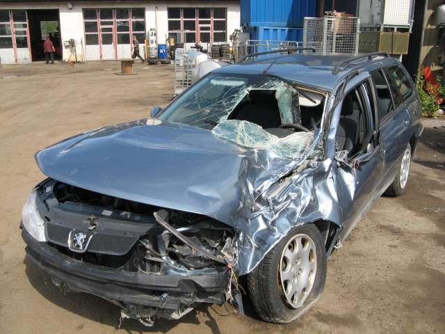 Peugeot 406 1999-2004 (Fase 2) , Motorkode: , Girkassekode: