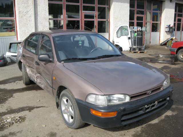Toyota Corolla 1993-1997 , Motorkode: , Girkassekode: