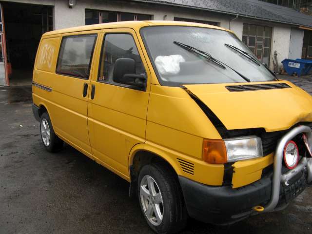 VW Transporter / Caravelle 1990-2003 (T4) (T4), Motorkode: , Girkassekode: