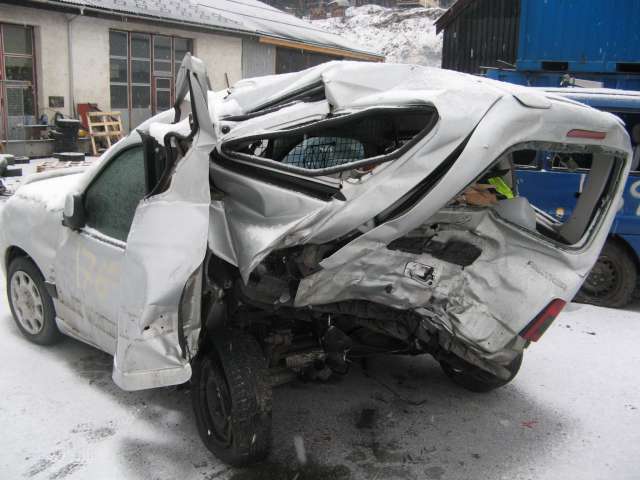 Peugeot Partner 2002-2008 (Type I, Fase 2) , Motorkode: , Girkassekode: 