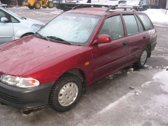 Mitsubishi Lancer 1993-1996 , Motorkode: , Girkassekode: 
