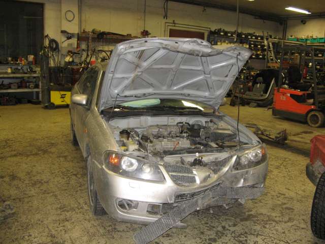 Nissan Almera 2003-2006 (Fase 2) (N16) (N16), Motorkode: QG15, Girkassekode: 