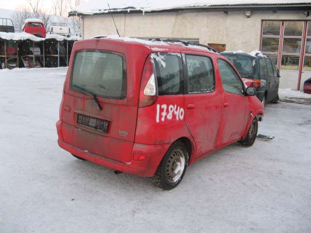 Toyota Yaris Verso 1999-2007 , Motorkode: , Girkassekode: 