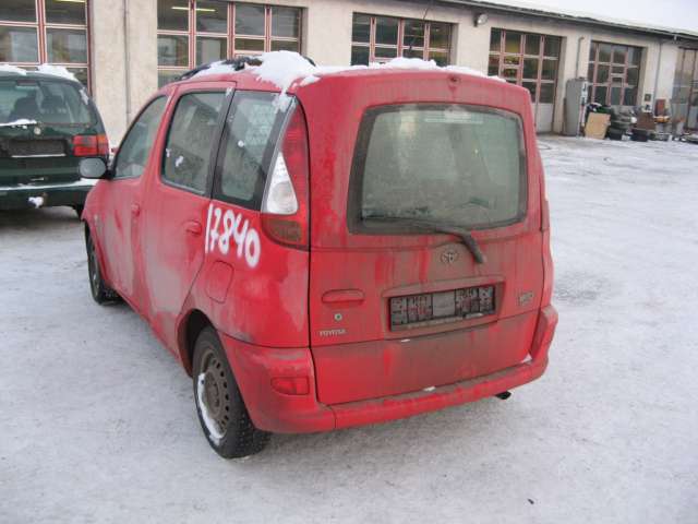 Toyota Yaris Verso 1999-2007 , Motorkode: , Girkassekode: 