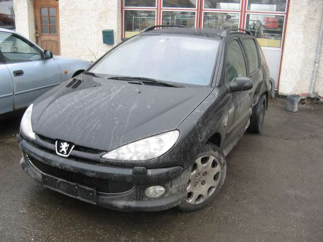 Peugeot 206 1998-2007 , Motorkode: , Girkassekode: 