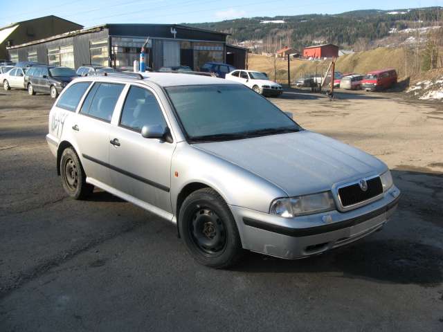 Škoda Octavia 1997-2000 (Type I, Fase 1) , Motorkode: , Girkassekode: 
