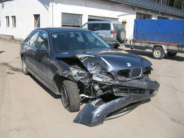 BMW 5-Serie 1996-2003 (E39) (E39), Motorkode: , Girkassekode: 