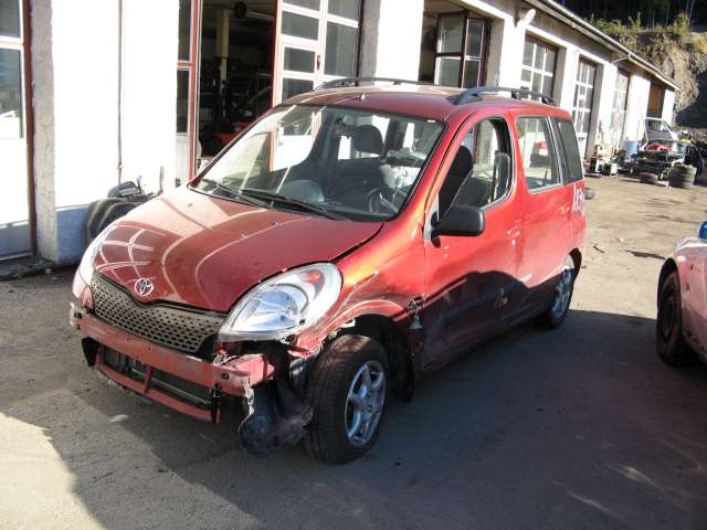 Toyota Yaris Verso 1999-2007 , Motorkode: , Girkassekode: 