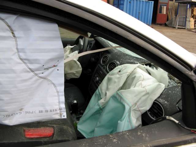 Renault Trafic 2001-2006 , Motorkode: , Girkassekode: 