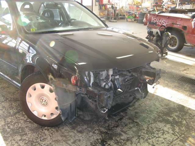 VW Bora 1999-2005 , Motorkode: AKL, Girkassekode: 