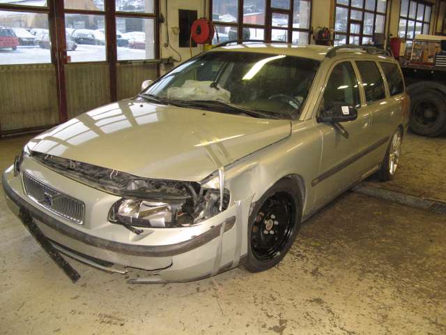 Volvo V70 2000-2004 (Type II, Fase 1) , Motorkode: , Girkassekode: 