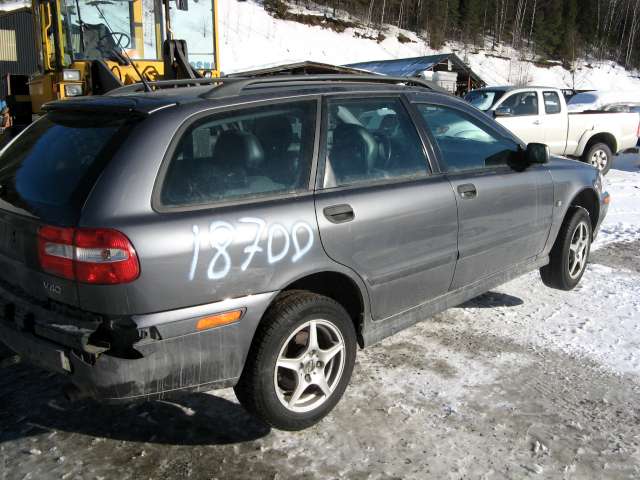 Volvo V40 / S40 2000-2004 (Type I, Fase 2) , Motorkode: , Girkassekode: 