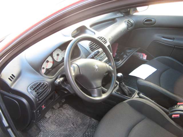 Peugeot 206 1998-2007 , Motorkode: , Girkassekode: 