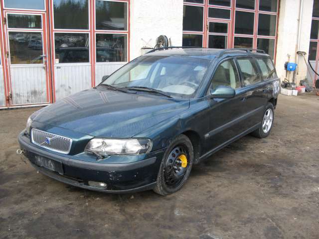 Volvo V70 2000-2004 (Type II, Fase 1) , Motorkode: , Girkassekode: 