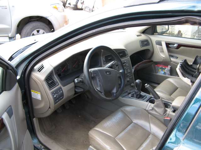 Volvo V70 2000-2004 (Type II, Fase 1) , Motorkode: , Girkassekode: 