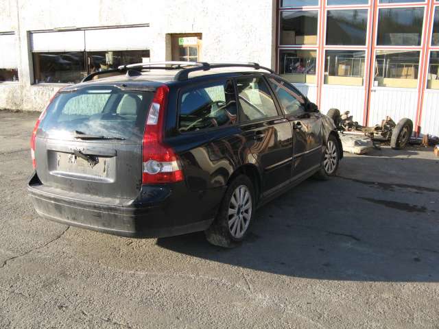 Volvo V50 2004-2007 (Fase 1) , Motorkode: , Girkassekode: 