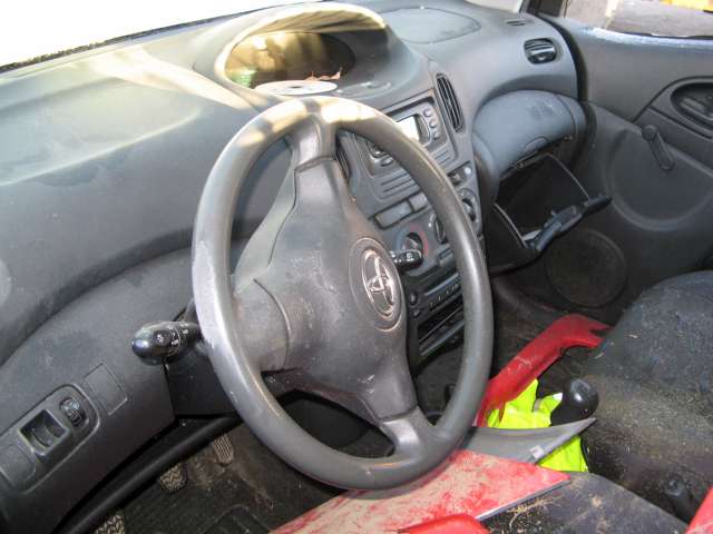 Toyota Yaris Verso 1999-2007 , Motorkode: 2NZ-FE, Girkassekode: 
