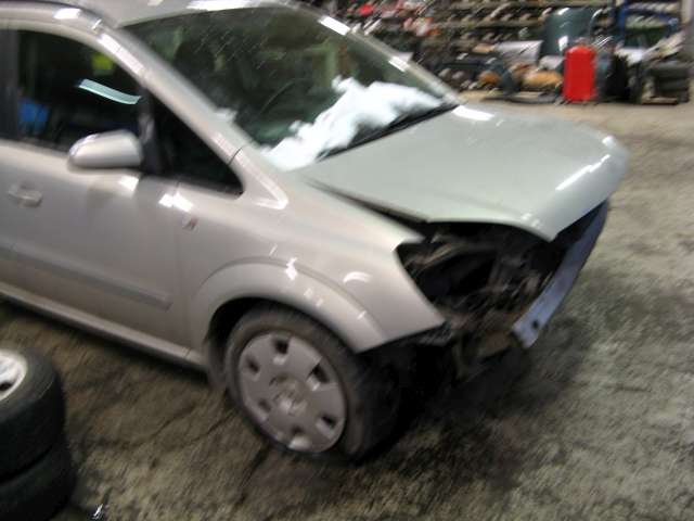 Opel Zafira B 2005-2011 , Motorkode: , Girkassekode: 
