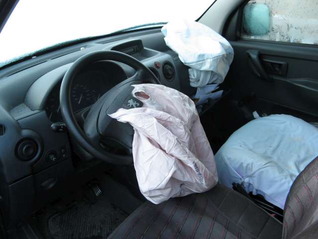 Peugeot Partner 2002-2008 (Type I, Fase 2) , Motorkode: , Girkassekode: 