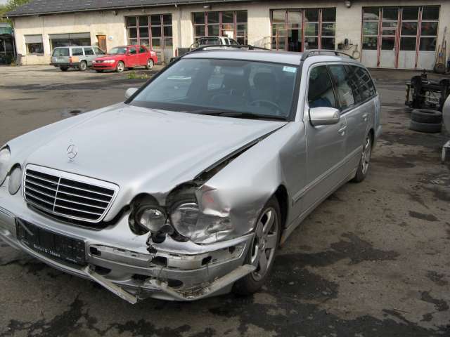 Mercedes E-Klasse 2000-2002 (Fase 2) (W210) (W210), Motorkode: , Girkassekode: