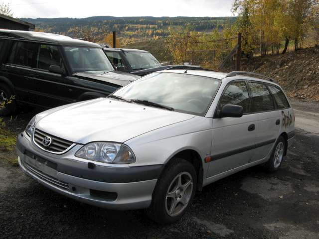 Toyota Avensis 2000-2003 (Type I, Fase 2) , Motorkode: , Girkassekode: 
