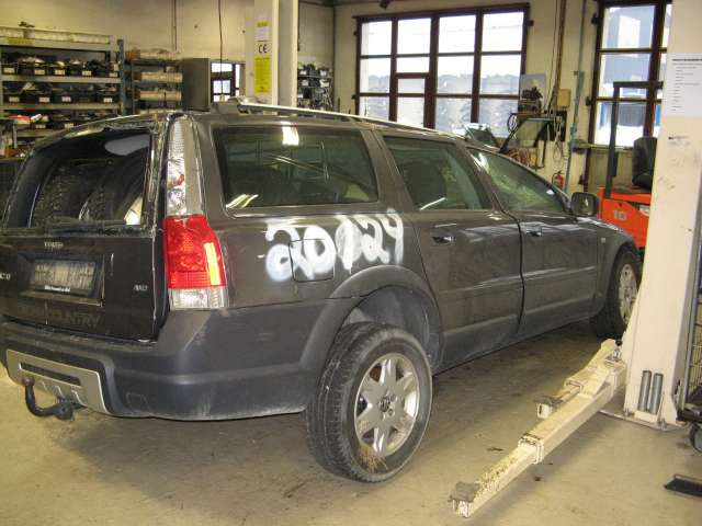 Volvo XC70 2005-2007 (Type I, Fase 2) , Motorkode: , Girkassekode: 