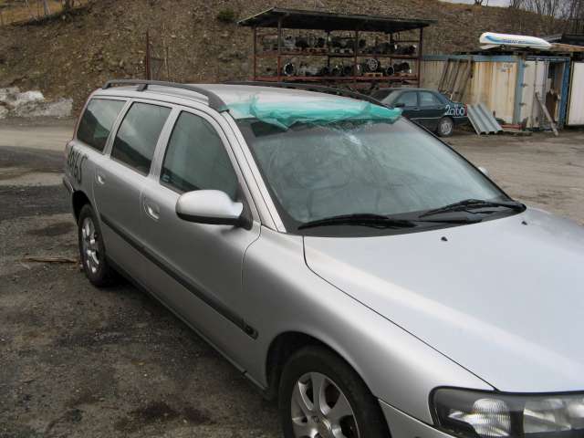 Volvo V70 2000-2004 (Type II, Fase 1) , Motorkode: , Girkassekode: 