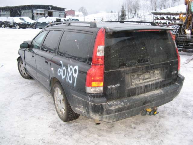 Volvo V70 2000-2004 (Type II, Fase 1) , Motorkode: , Girkassekode: 