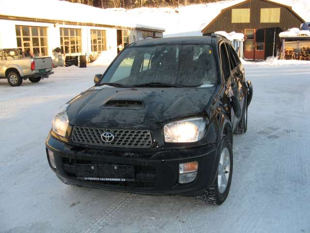Toyota RAV4 2000-2006 (Type II) , Motorkode: , Girkassekode: 