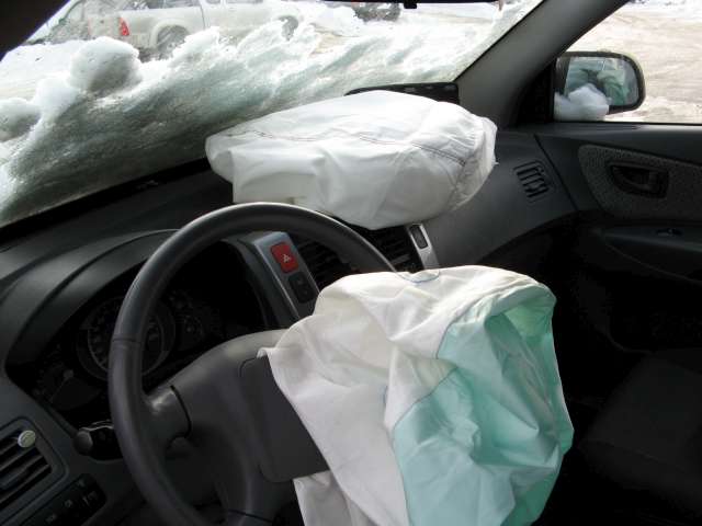 Hyundai Tucson 2003-2009 , Motorkode: , Girkassekode: 